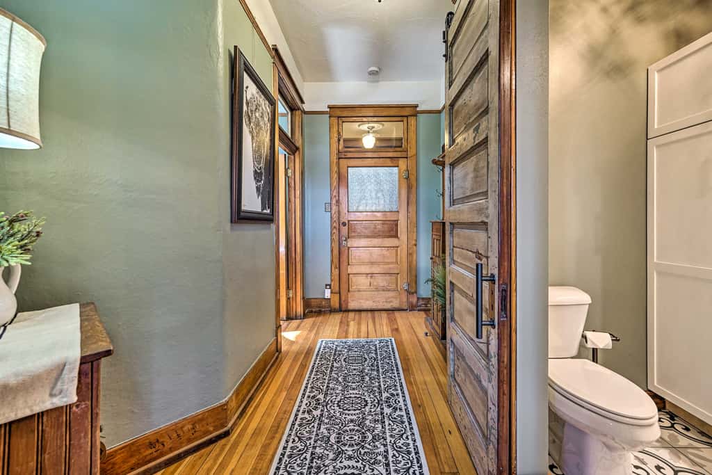 Walk to Shops & Restaurants: Dtwn Laramie Condo!