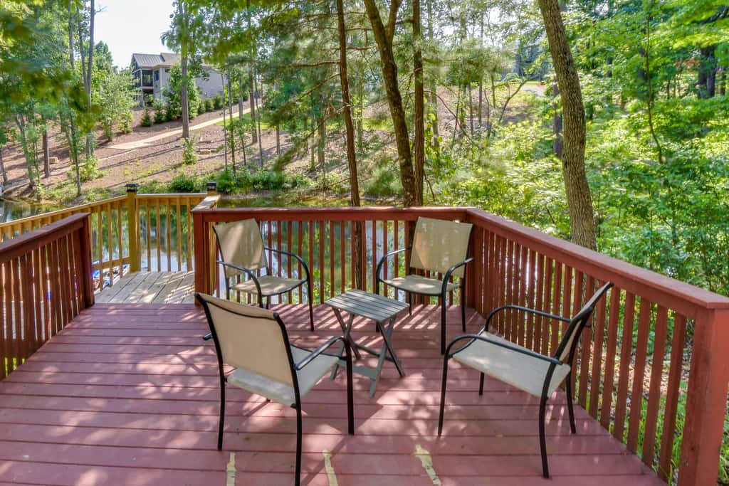 South Carolina Retreat w/ Fireplace & Lake Access!
