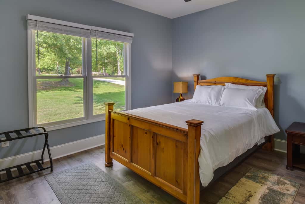 South Carolina Retreat w/ Fireplace & Lake Access!