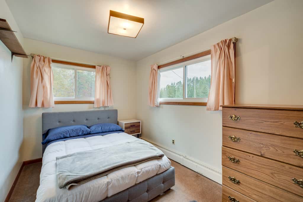 Fisher's Retreat: Hayward Home, Near ATV Trails!