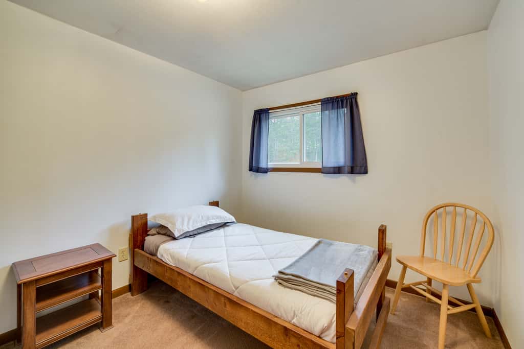 Fisher's Retreat: Hayward Home, Near ATV Trails!