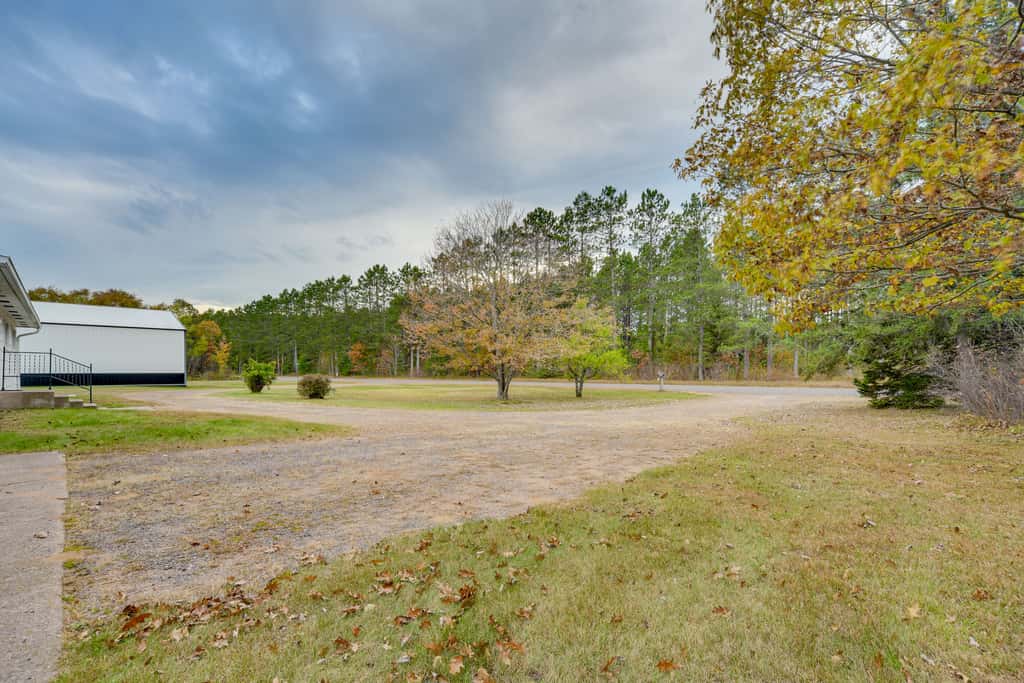 Fisher's Retreat: Hayward Home, Near ATV Trails!