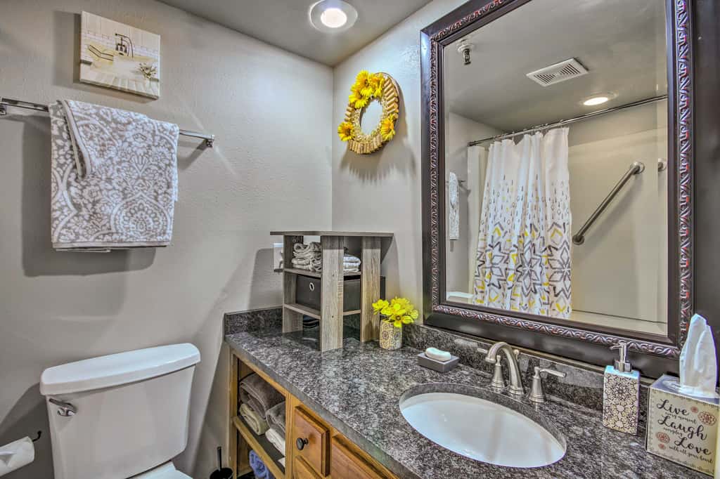 Pool Access: Condo w/ Patio in Afton