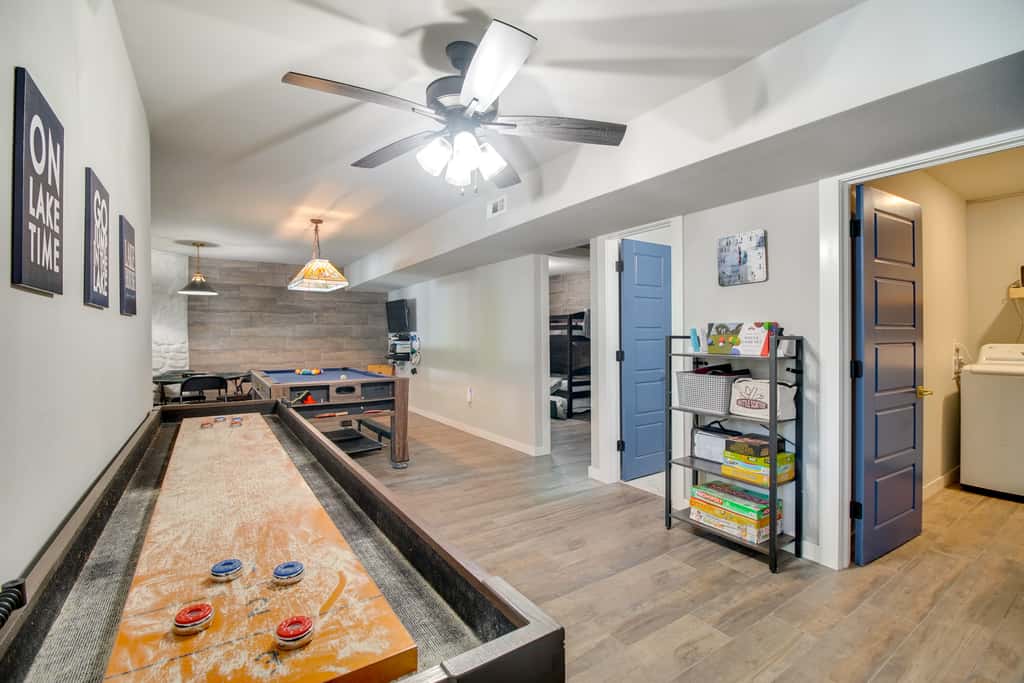 Game Room, Dock & Hot Tub: Grand Lake Getaway