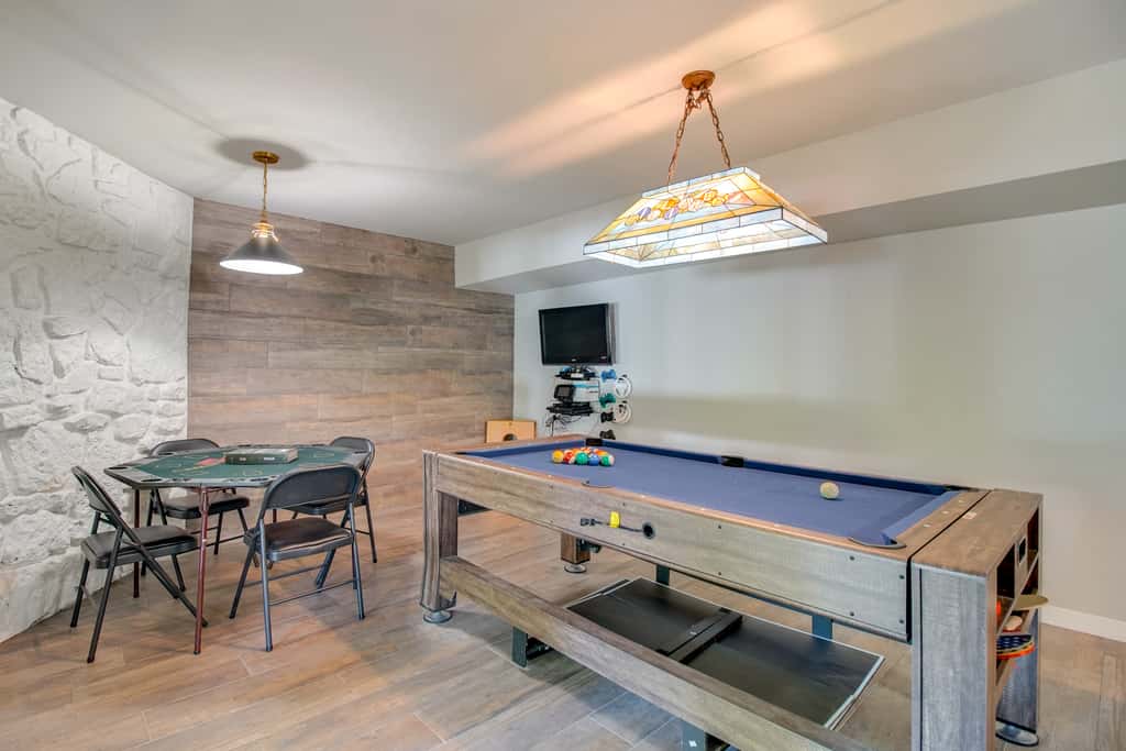 Game Room, Dock & Hot Tub: Grand Lake Getaway