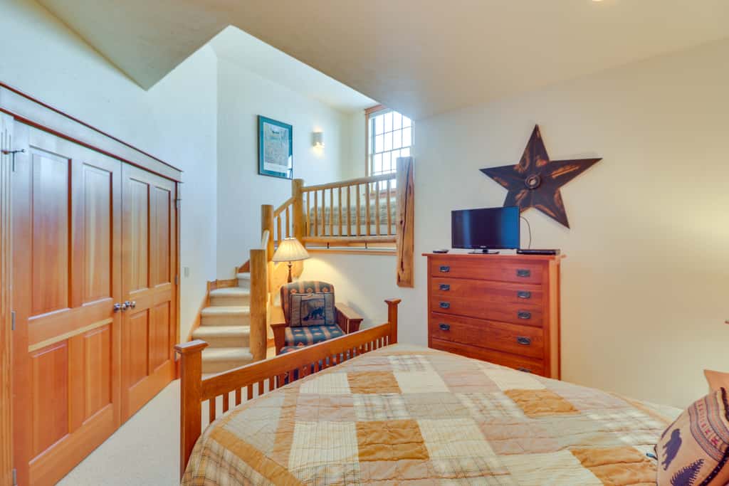 Spacious Whitefish Home w/ Sauna & Ski Resort View