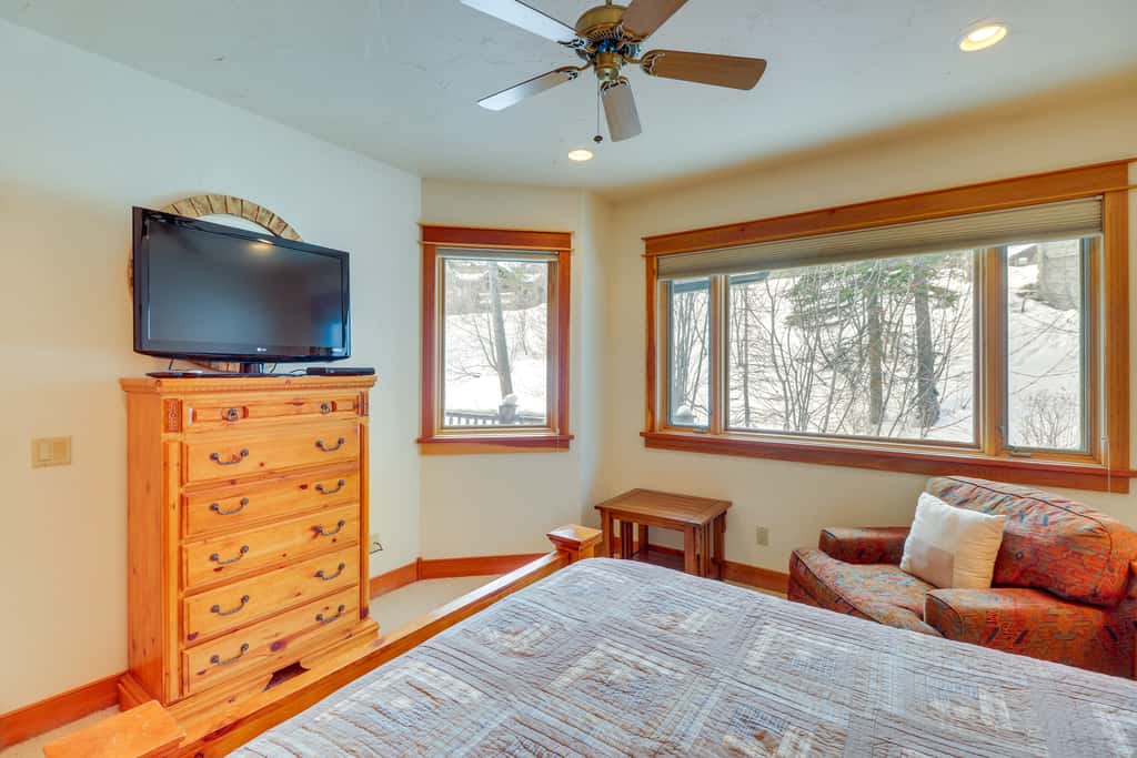Spacious Whitefish Home w/ Sauna & Ski Resort View