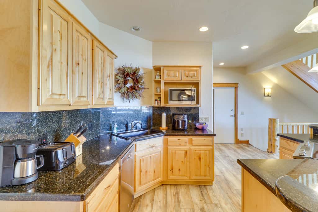 Spacious Whitefish Home w/ Sauna & Ski Resort View