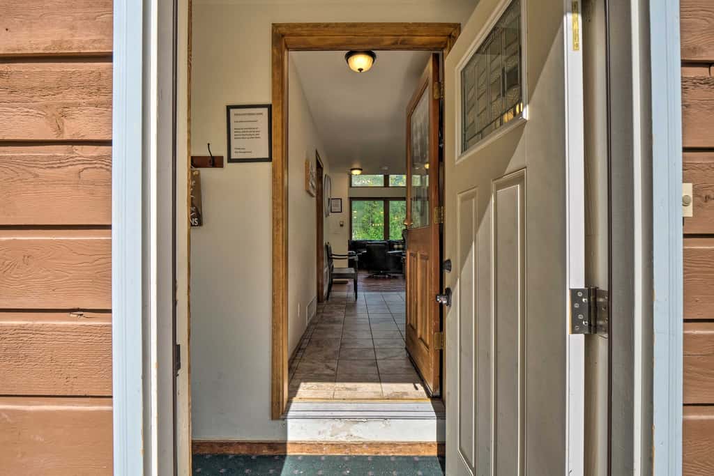 Roomy Alma Cabin w/ Pool Table: Ski, Hike, & Fish!