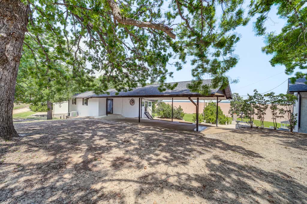 Waterfront Lake Eufaula Home: Dock & Beach Access!