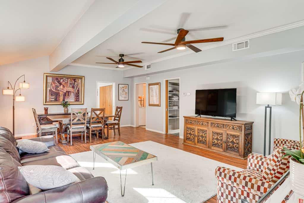 Bisbee Home w/ Private Parking & EV Charger!