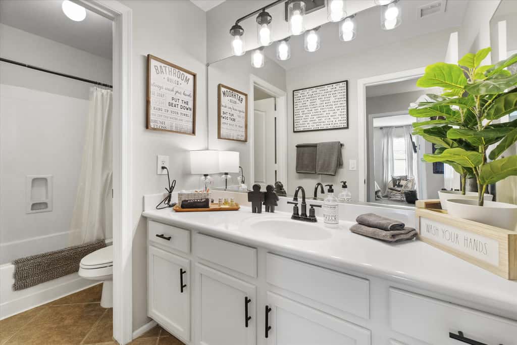 Maricopa Home <1 Mile to The Duke Golf Course!