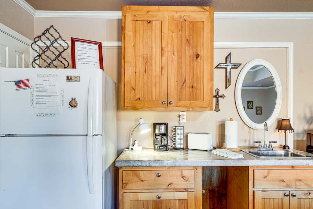 Granbury Studio - 10 Mins From Town + The Lake!
