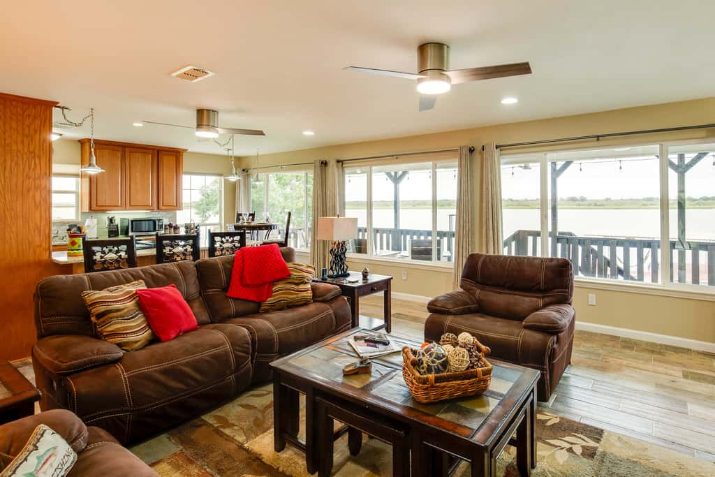 Lake Granbury Fishing Escape w/ Dock & Kayaks!
