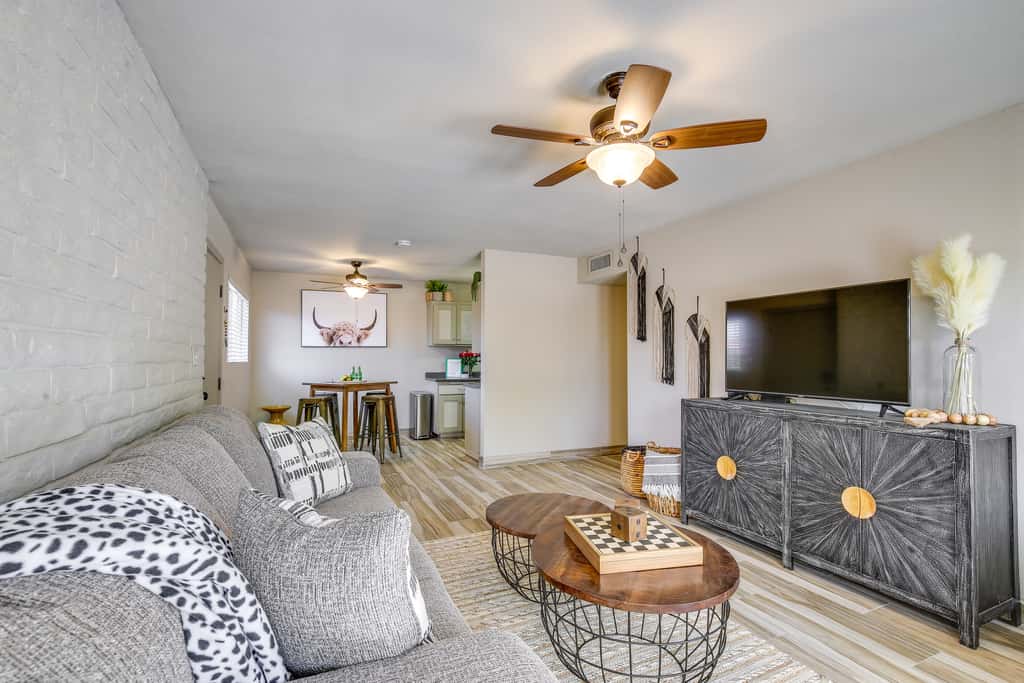 Centrally Located Yuma Retreat w/ Fenced Patio