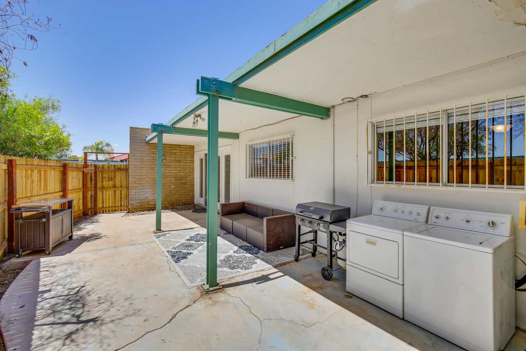 Centrally Located Yuma Retreat w/ Fenced Patio