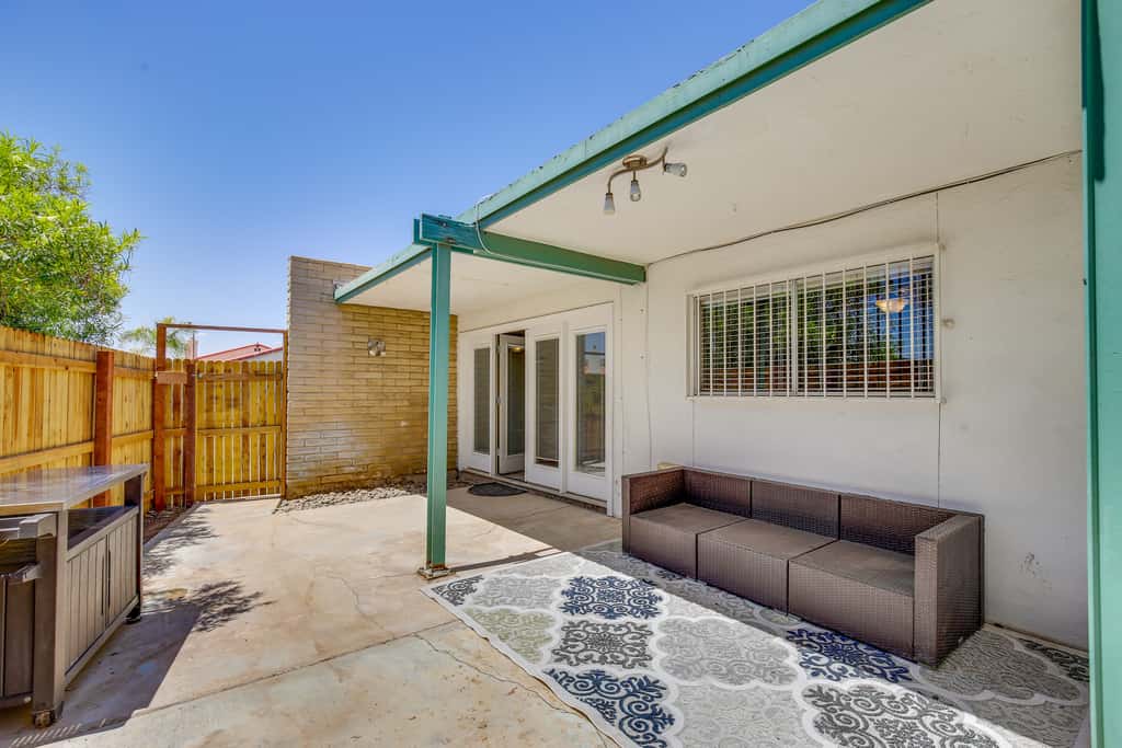 Centrally Located Yuma Retreat w/ Fenced Patio