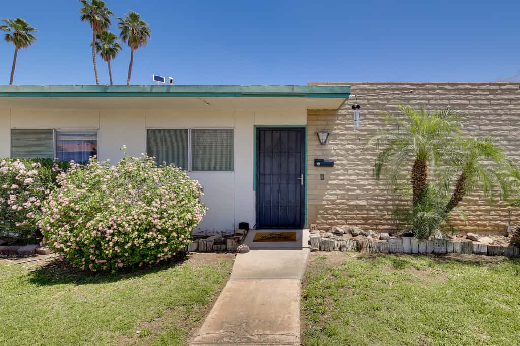 Centrally Located Yuma Retreat w/ Fenced Patio