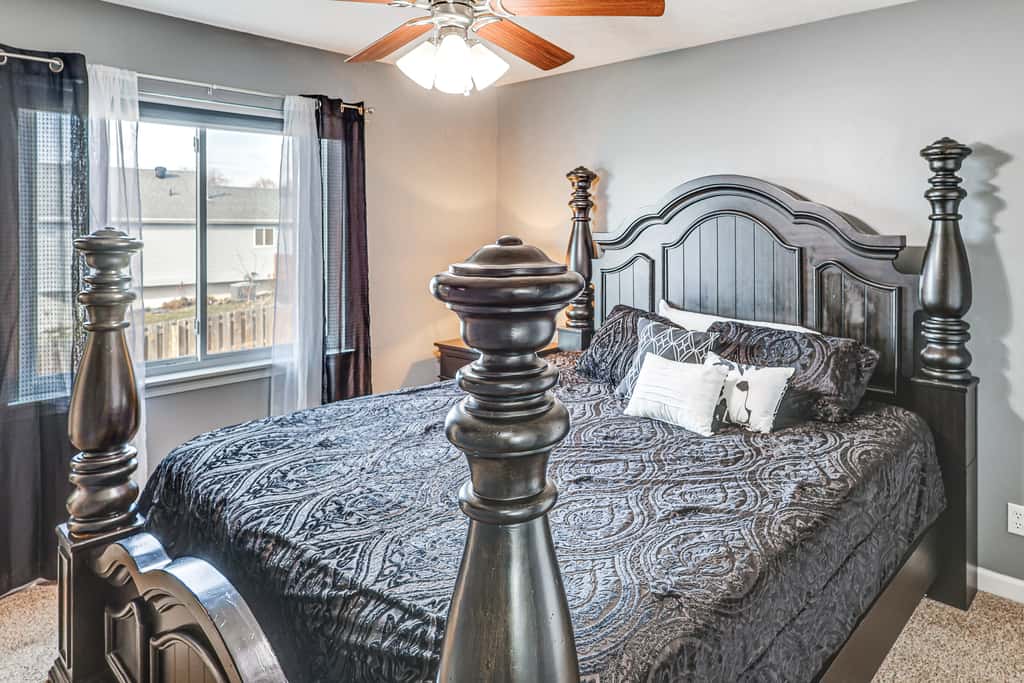 Private Yard & Patio: Spacious Retreat in Omaha!