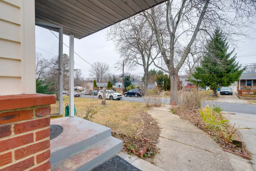DC Area Home ~ 1 Mi to Metro: WFH Friendly!