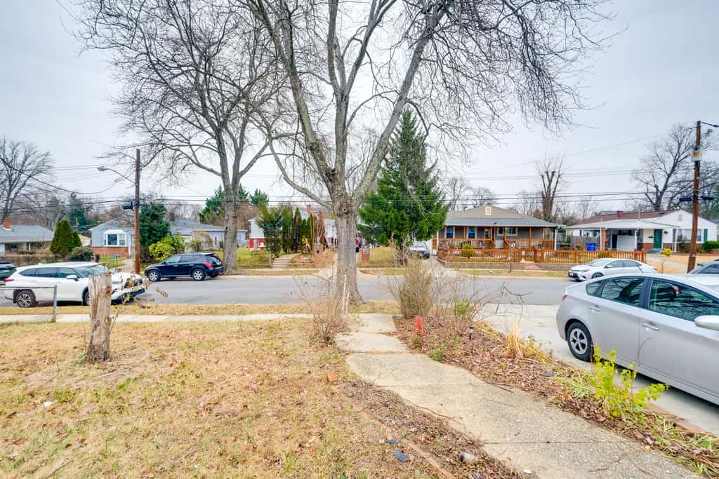 DC Area Home ~ 1 Mi to Metro: WFH Friendly!