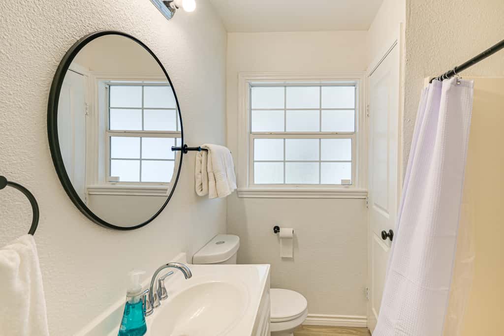 Walk to Cowboys Games: Arlington Home w/ Hot Tub!