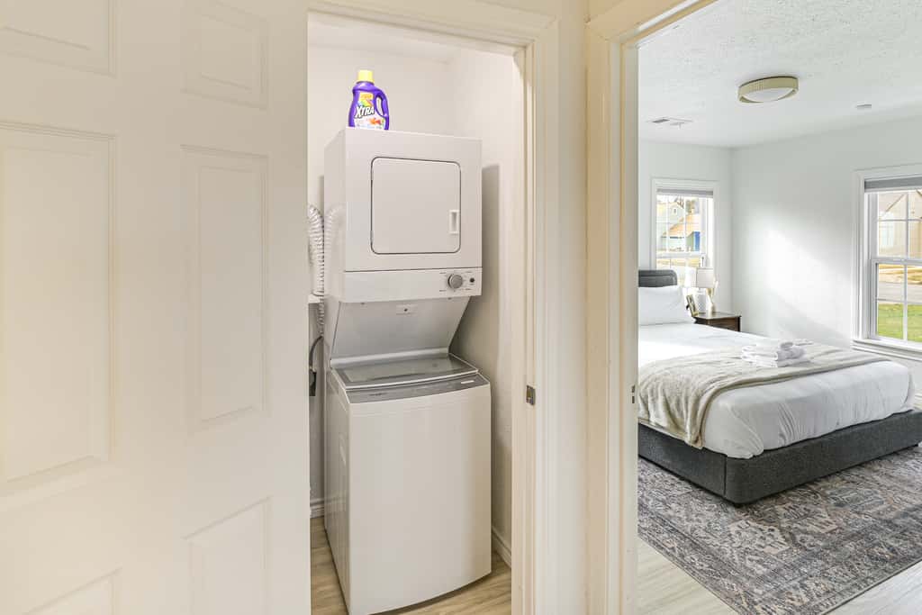 Walk to Cowboys Games: Arlington Home w/ Hot Tub!
