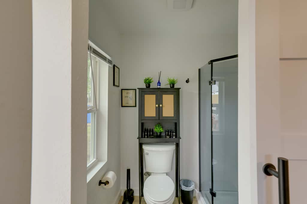 Walk to Cowboys Games: Arlington Home w/ Hot Tub!