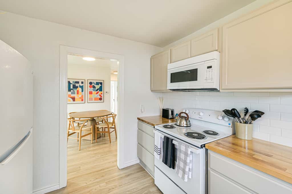 Walk to Cowboys Games: Arlington Home w/ Hot Tub!