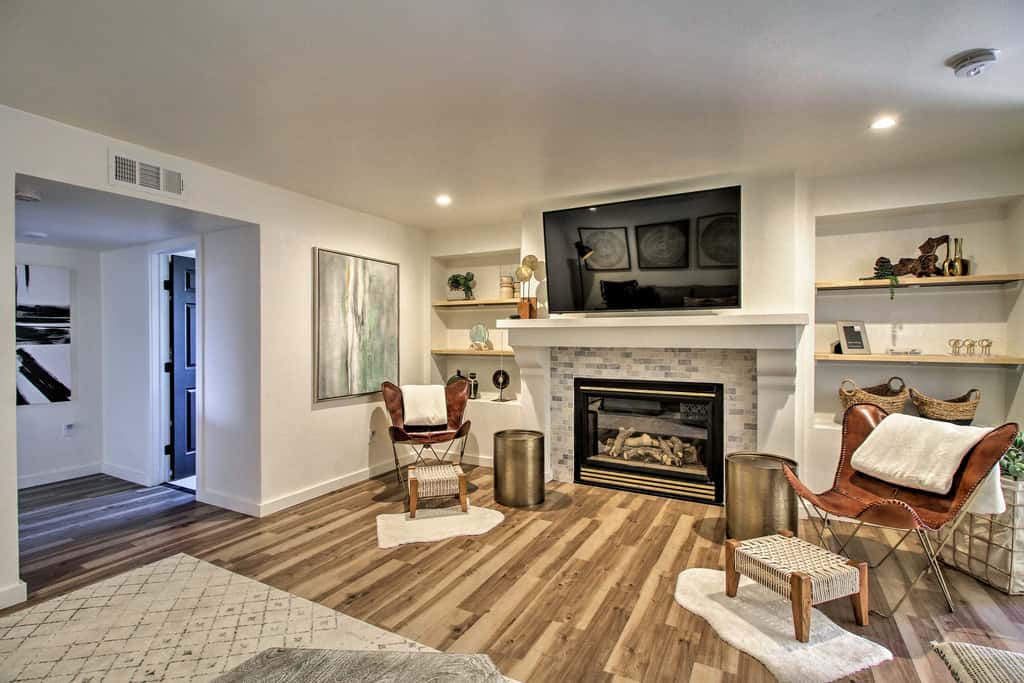 Luxury Albuquerque Home w/ Pool, Deck, + Hot Tub!