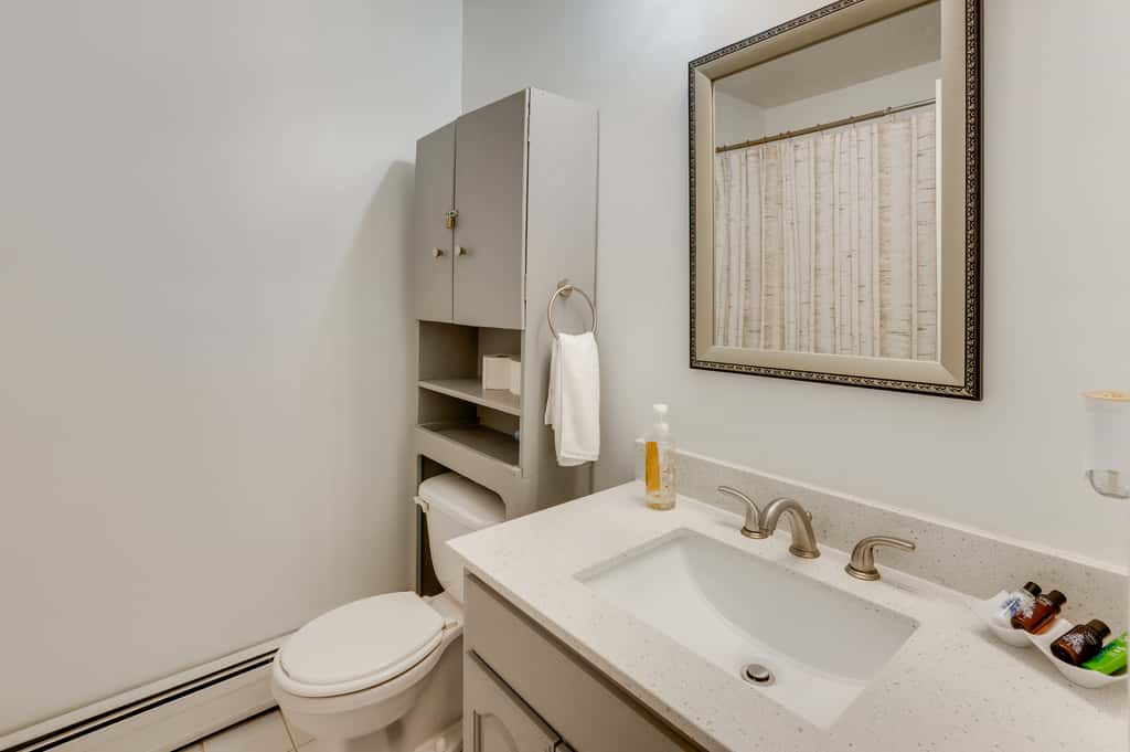 Cozy Bretton Woods Ski-In/Ski-Out Condo w/ Deck!