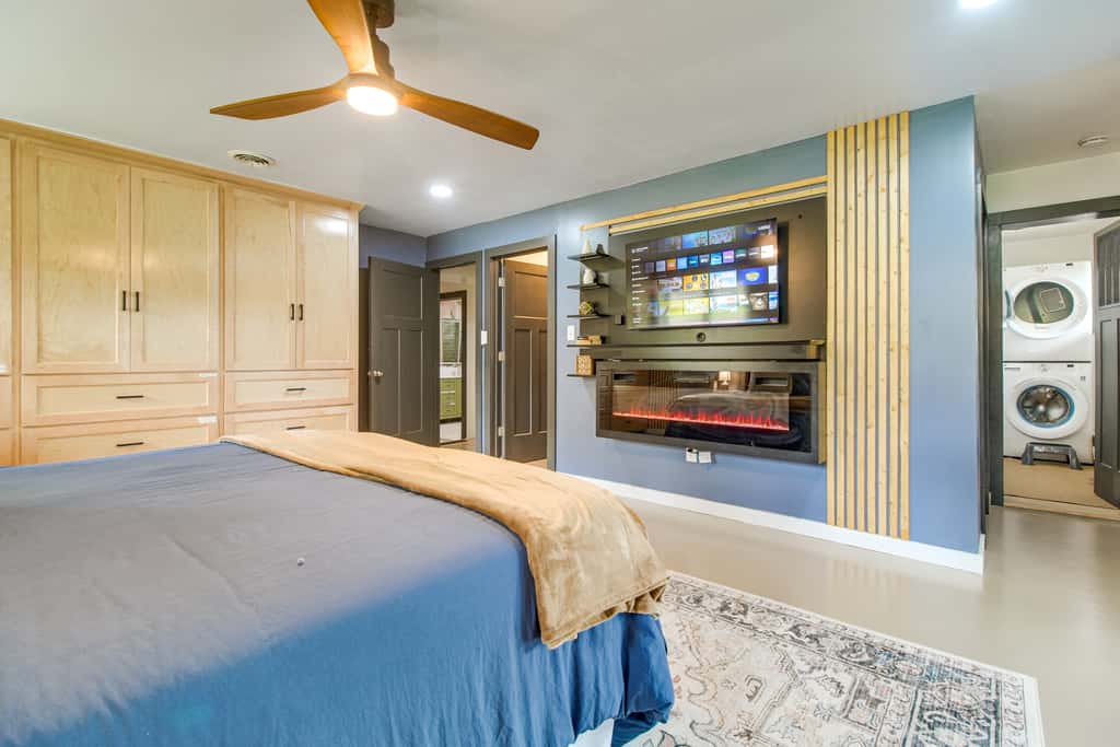 Waterfront ‘StoneHaven at Reed Point’ w/ Swim Spa!