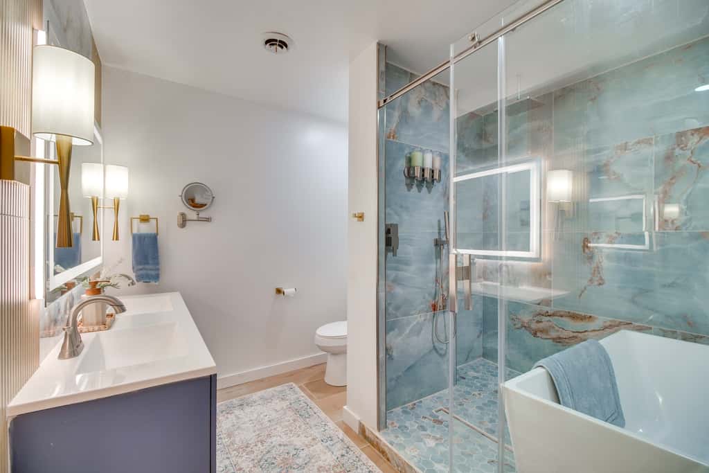 Waterfront ‘StoneHaven at Reed Point’ w/ Swim Spa!