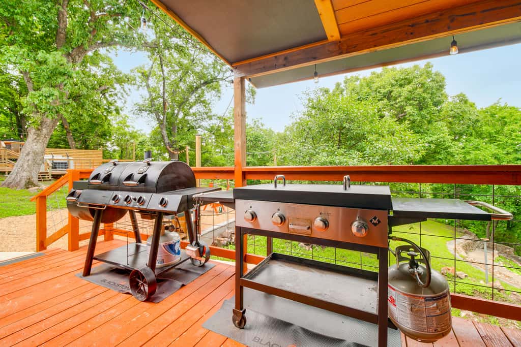Waterfront ‘StoneHaven at Reed Point’ w/ Swim Spa!