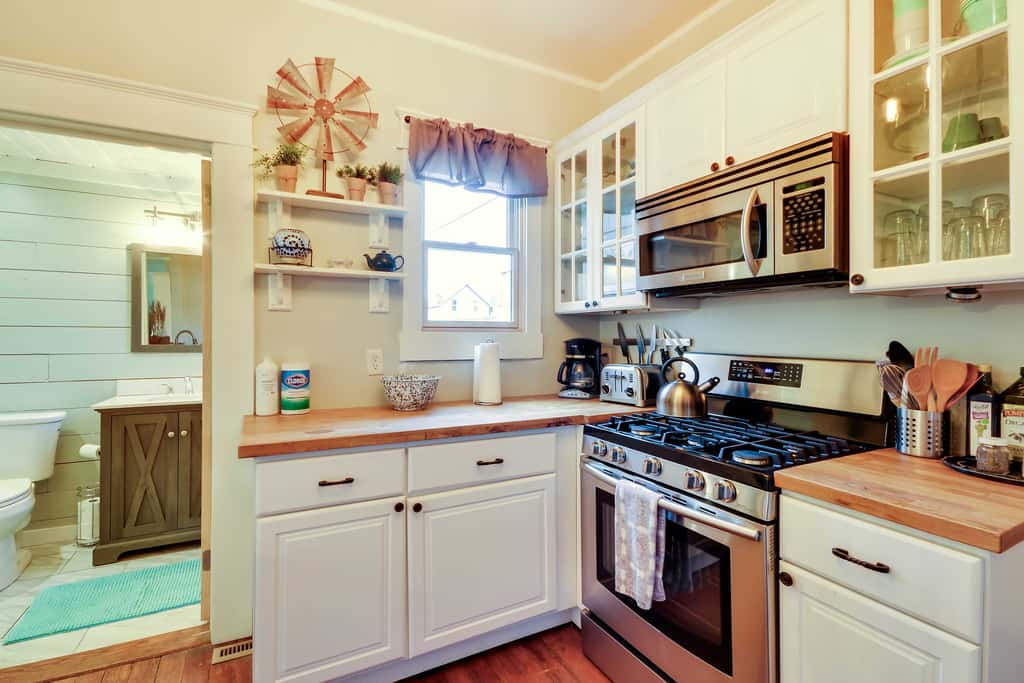 Red Lodge Home on Broadway - 15 Min to Ski Resort!