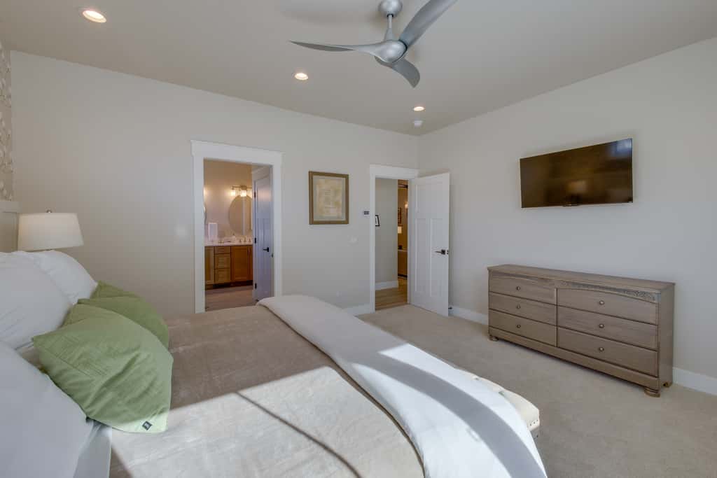Red Lodge Home w/ Private Hot Tub & Fire Pit!