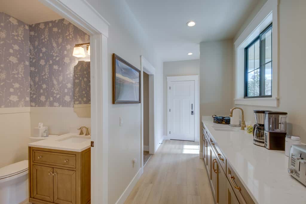 Red Lodge Home w/ Private Hot Tub & Fire Pit!