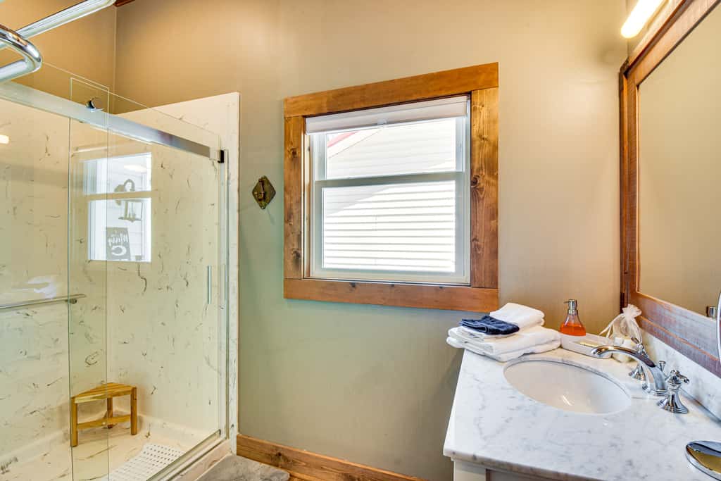 Historic Farmhouse: Memorable Moments Near Clemson