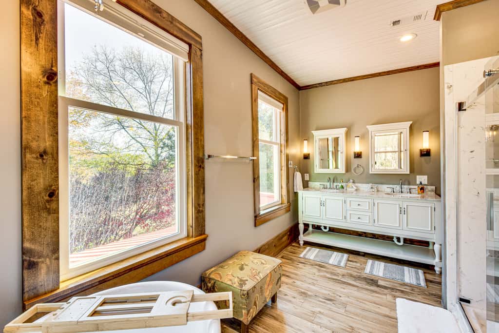 Historic Farmhouse: Memorable Moments Near Clemson