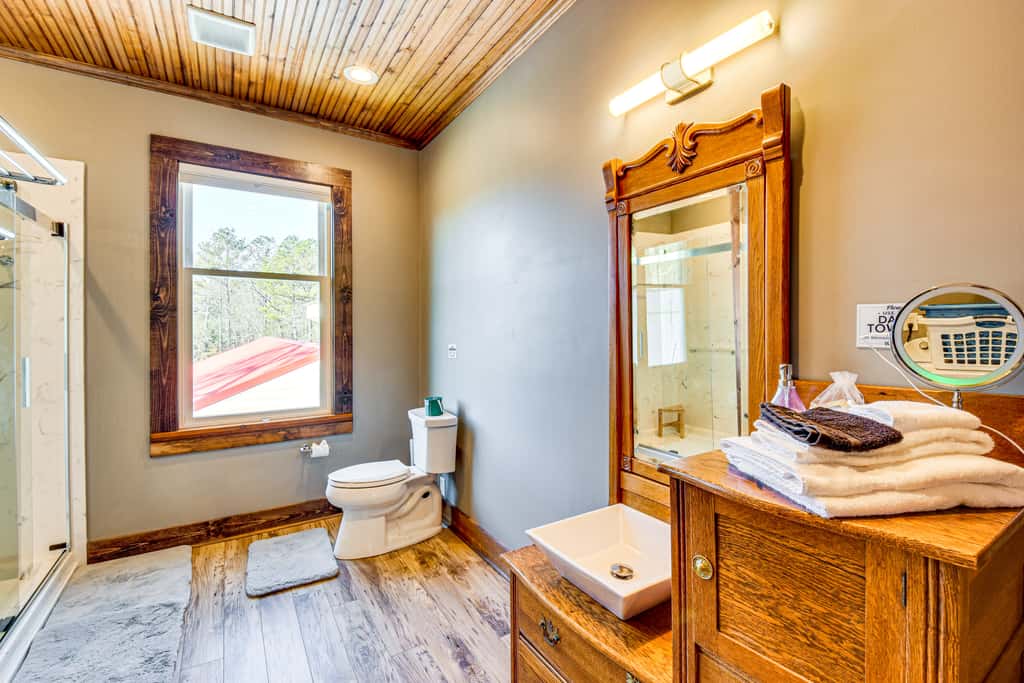 Historic Farmhouse: Memorable Moments Near Clemson