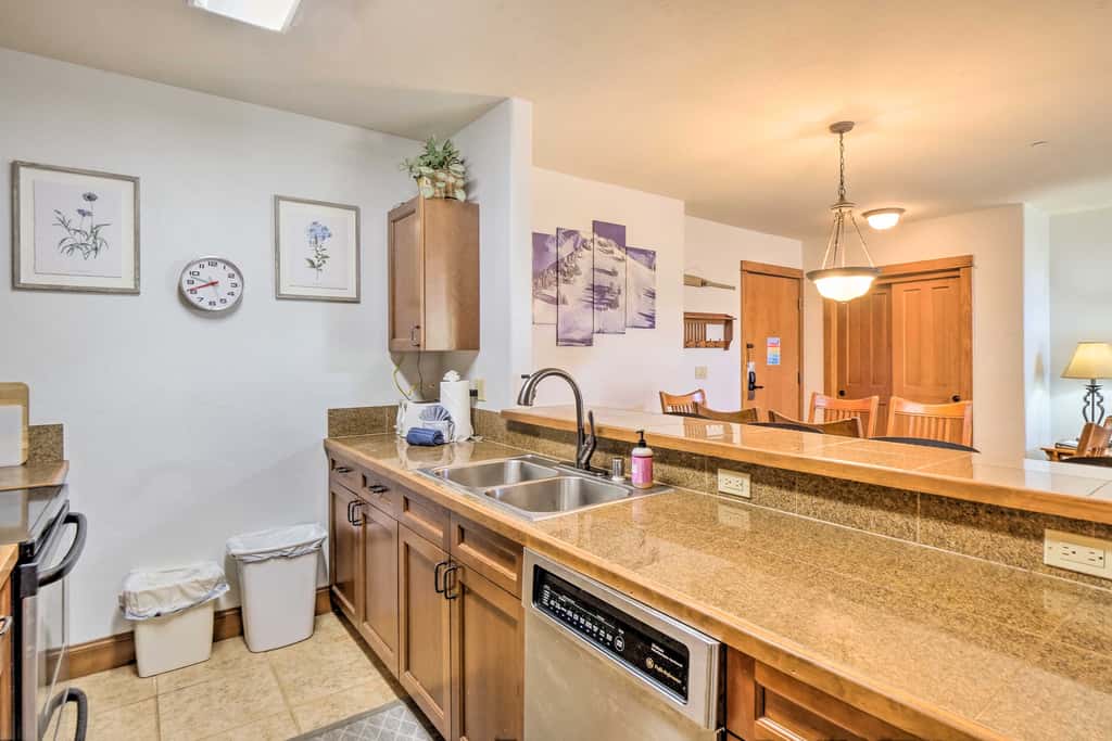 < 1 Mi to Slopes: Mtn-View Keystone Condo