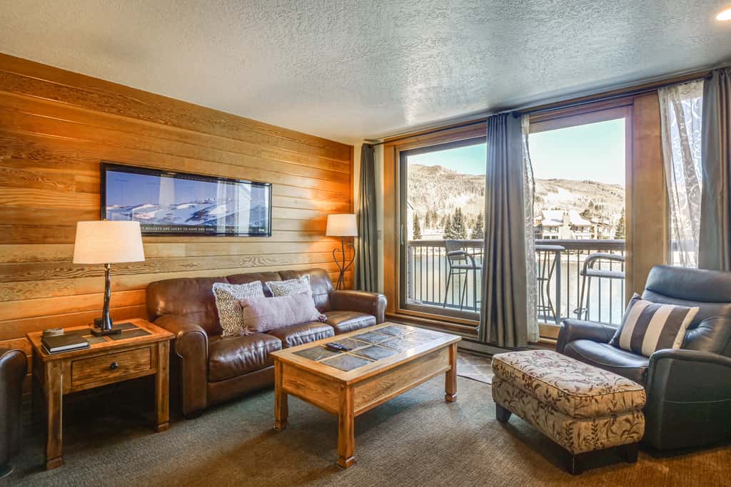 Continental Divide Views: Lakefront Keystone Condo
