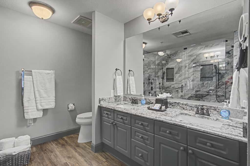 Shop & Dine: Fort Worth Condo w/ Racetrack Views!
