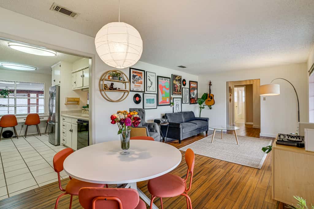 Karaoke Ready! Fort Worth Area Home