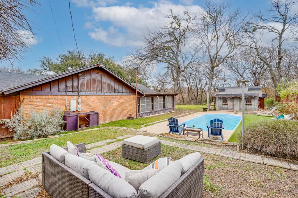Karaoke Ready! Fort Worth Area Home