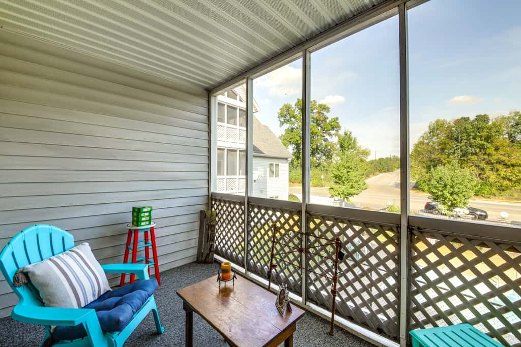 3 Mi to IU: Dog-Friendly Condo w/ Pool Access!