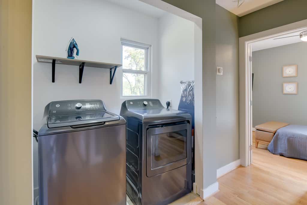 8 Mi to DC: Cheverly Apt w/ Easy Metro Access