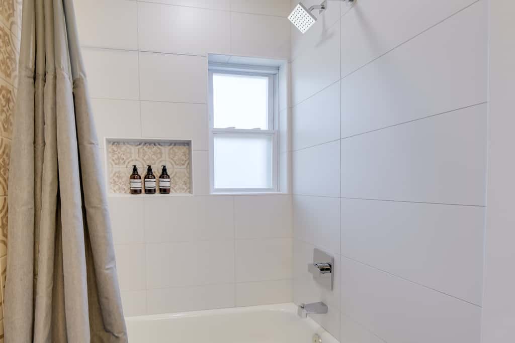 8 Mi to DC: Cheverly Apt w/ Easy Metro Access