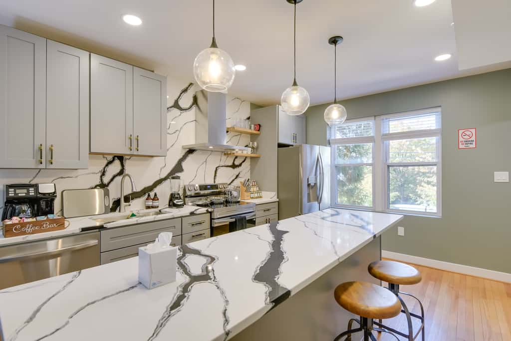 8 Mi to DC: Cheverly Apt w/ Easy Metro Access