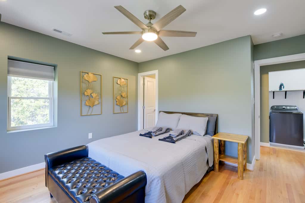 8 Mi to DC: Cheverly Apt w/ Easy Metro Access